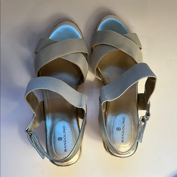 Bandolino Hearsay 2 Womens Slingback Wedge Heel Sandal Size 8.5M w/Beige Fabric - Picture 2 of 11